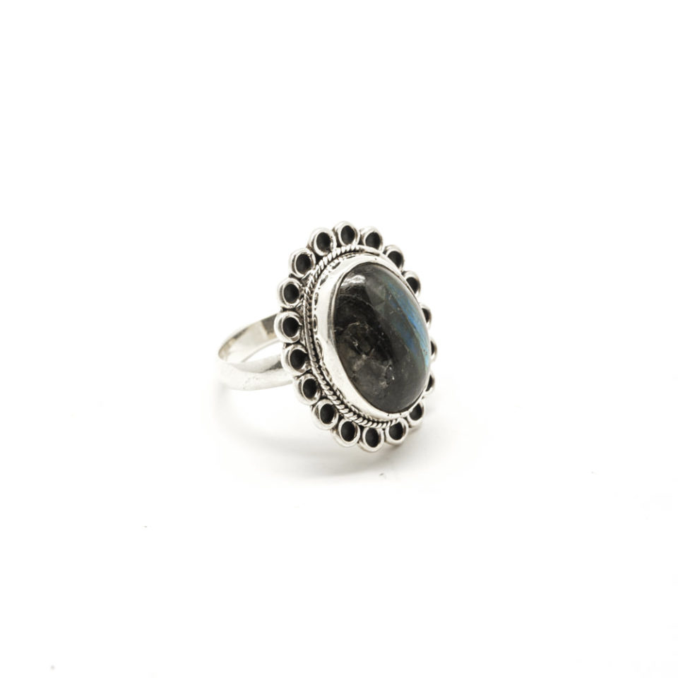 Bague cabochon Labradorite et argent