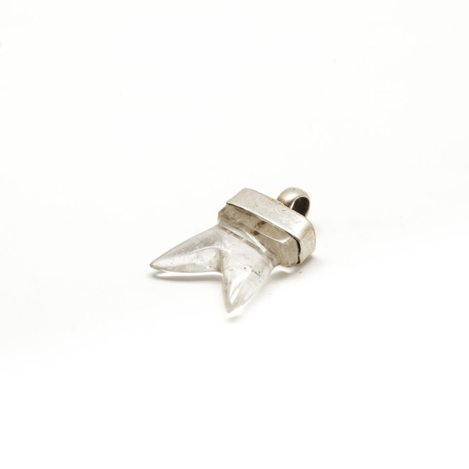 Pendentif Molaire, cristal de roche et argent