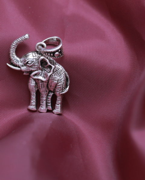 PENDENTIF ELEPHANT